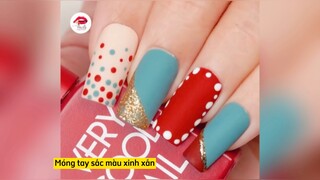 Móng tay sắc màu xinh xắn