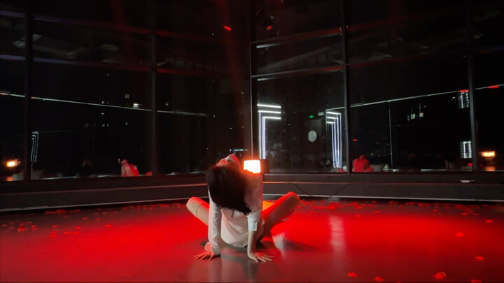 Hôm nay không phải là Hello Kitty, mà là Hello Babe~