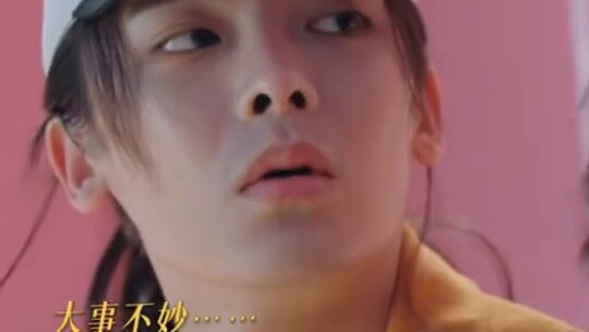 #In "Under the Strange Man", Feng Baobao's drinking capacity is to keep drinking. Just drink it up a