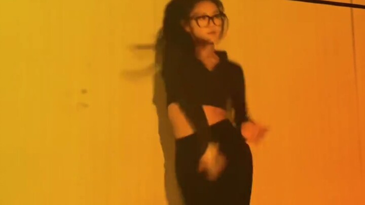 Hôm nay tôi đã học được một điệu nhảy mà tôi thích... vậy là những người mất tích đã trở về!