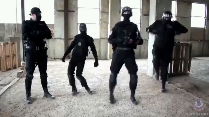 !!dont underestimate the SWAT TEAM!!