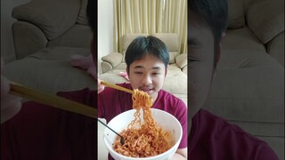 กินมาม่าเผ็ดเกาหลีX2 เผ็ดไม่เผ็ดมาดูกัน #short #พากย์นรก #meme #คลิปตลก