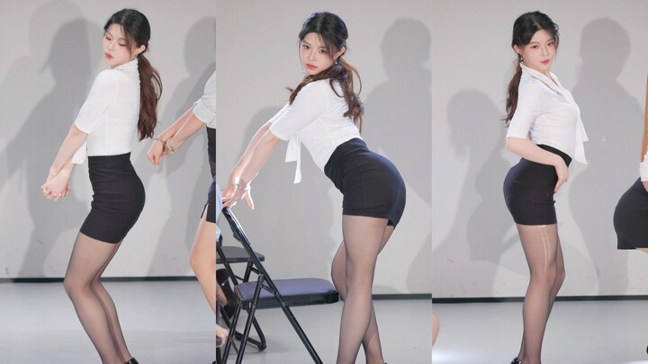 【-Afeee-】AOA - تنورة قصيرة (MINISKIRT)【موقع لين تشان مي】12.7.2025 رقص عشوائي YAR في فضاء نويا للثقاف