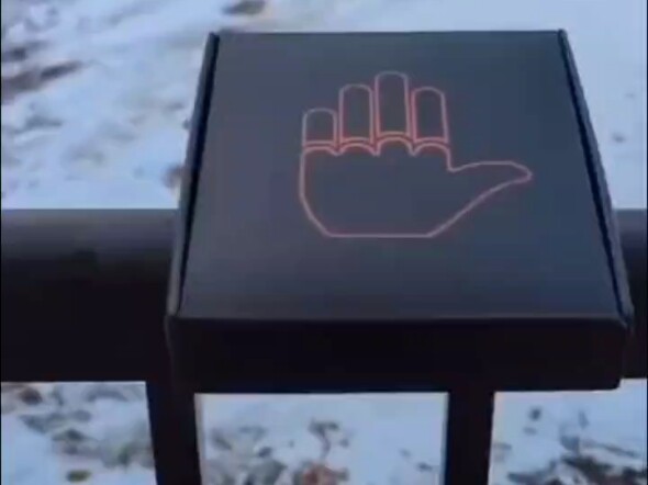 It's easy to eat bullets abroad, isn't it?