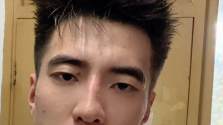 Jadi, kenapa sih pria straight harus mencukur jenggot?