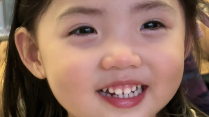 Do all dads soothe their kids like this?