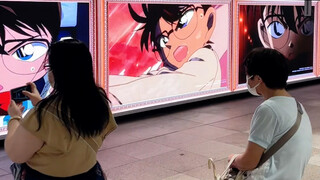 Conan in the Japanese subway station is so cool! I'm going crazy!!!