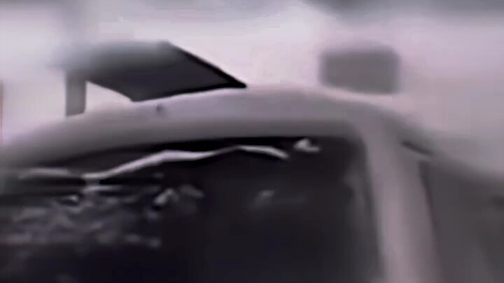 انتهى الأمر، لا أستطيع التوقف...