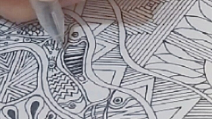 Zentangle - Fish(2) 小鱼禅绕图 #zentangle #art #creative #easydraw #handcraft #禅绕画 #治愈 #手绘 #艺术创作 #创意