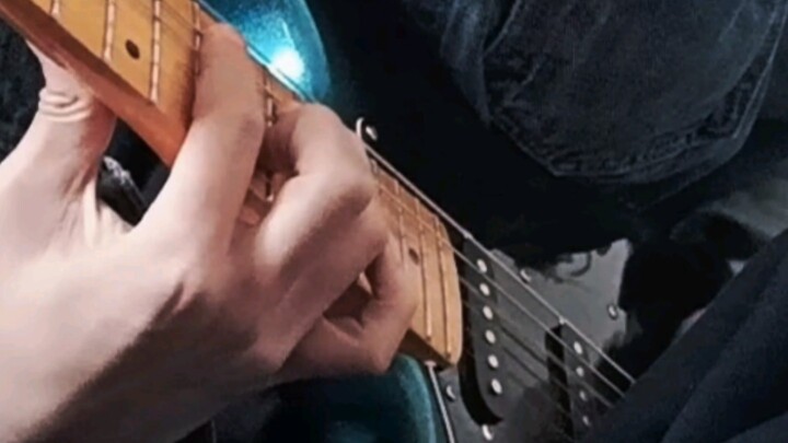 พี่ชายเล่นไปได้ครึ่งเดียวเกือบกระโดดขึ้นเลย