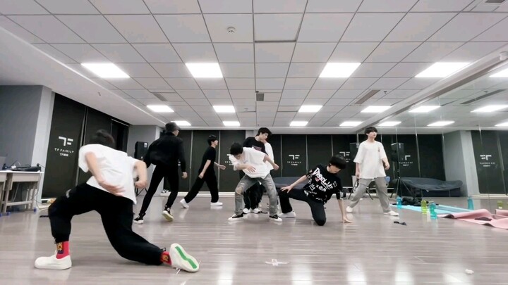 Nghiêm Hạo Tường Phần giết người hình sự