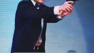 اقتلاع ثلاث شجرات من جذورها، اسمي su7 تذكّره #لي جون #شاومي su7 #شاومي #سيارة