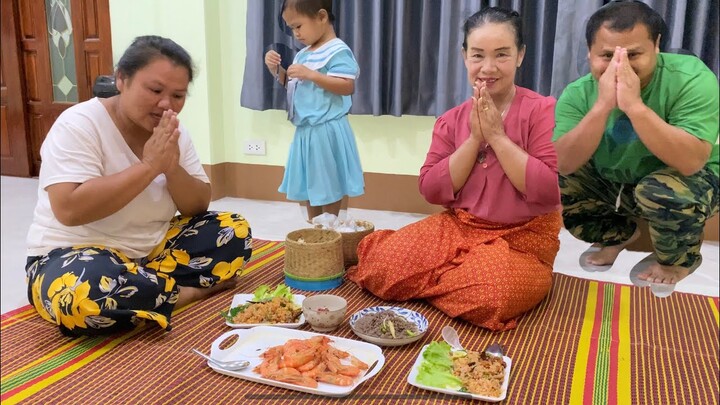 กลับจากไปเยี่ยมยามน้องสาวมาเฮ็ดแนวกินแซ่บๆสู่แม่หมอนกินข้าวแลงด้วยกันจ้า1/09/65