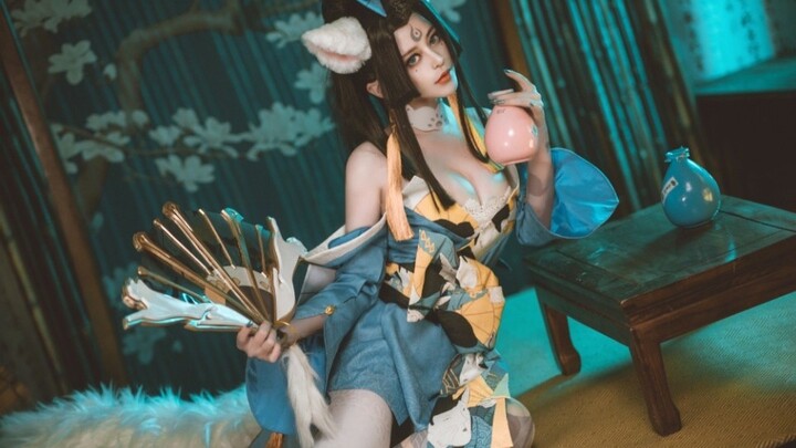 cosplay | Vương phi vinh quang không biết múa lửa: bá vương