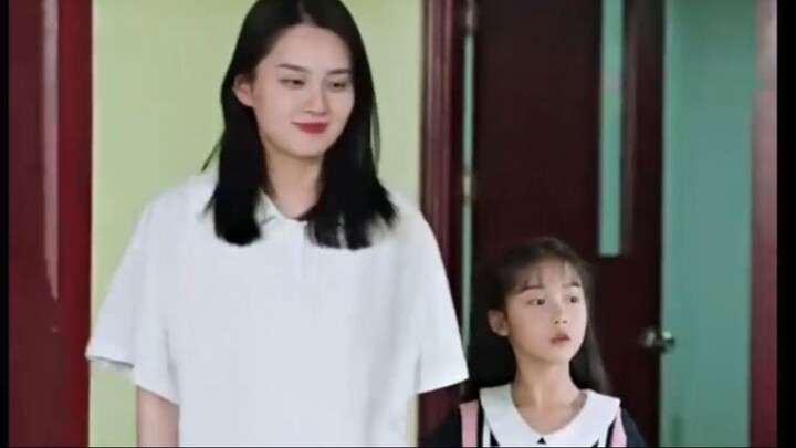 เด็กหญิงผู้โดดเดี่ยว