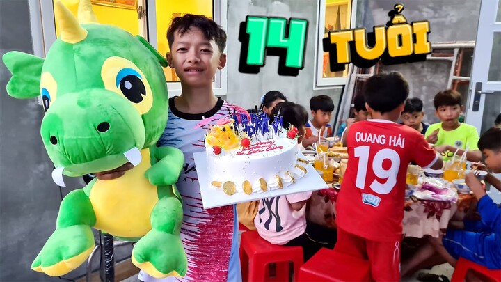 Team Tony Ăn Sinh Nhật 14 Tuổi Của Tiểu Cường