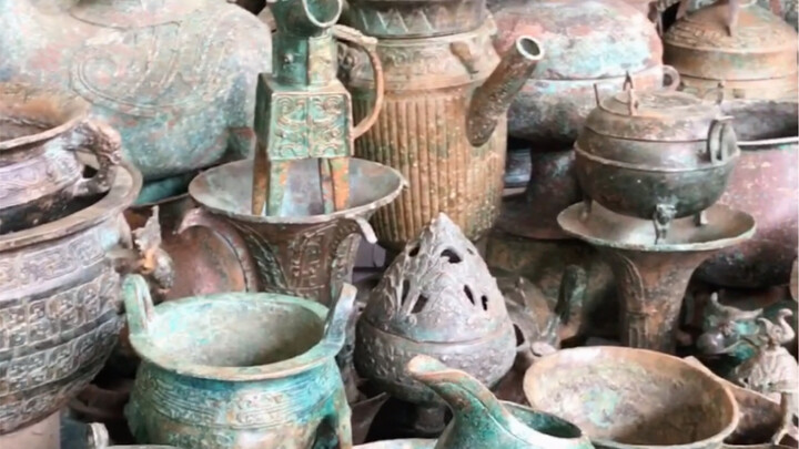 الحكماء لا يدخلون في حب، والشباب لا يعرفون النبل!