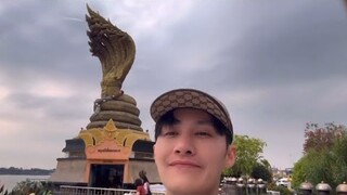สาธุ!! พระเอกท็อปนรากร เดินทางไหว้ปู่พญาศรีสัตตนาคราช โด่งดังเฮงๆปังๆ