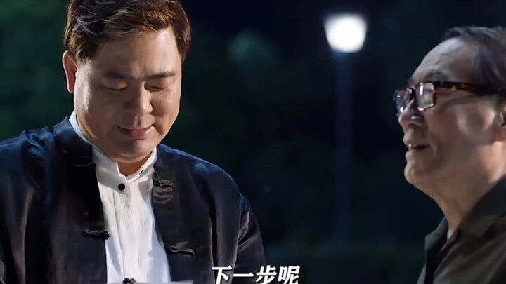 ไม่คาดคิดว่าทูตปราบปรามยาเสพติดผู้เป็นที่เคารพรักของผู้คนนับหมื่น ในยามค่ำคืนกลับกลายเป็นปีศาจผู้ศึก