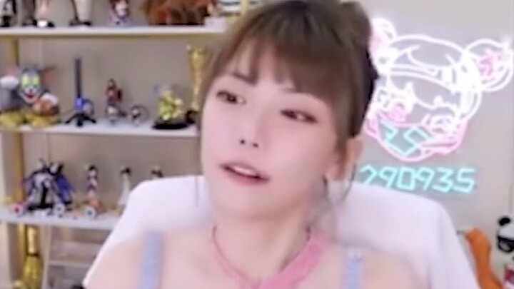 [Zhou Shuyi] No, it has nothing to do with my face!