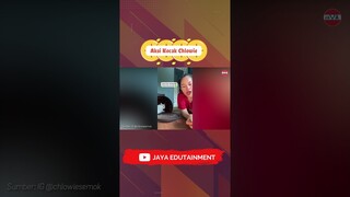 Kocaknya owie kalo diejek pasti marah.. Hahhahah kaya ngerti aja