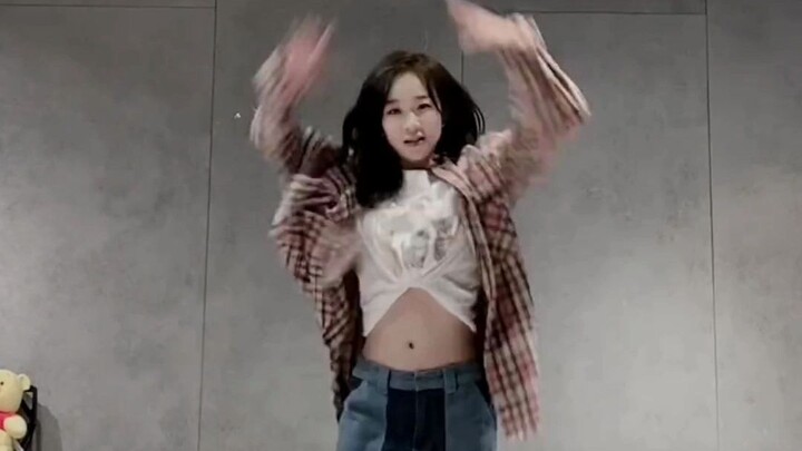 【หลี่ จื่อซวน】ถั่วเต้นรำปรากฏขึ้นและเริ่มสั่นไปตามทำนองเพลง