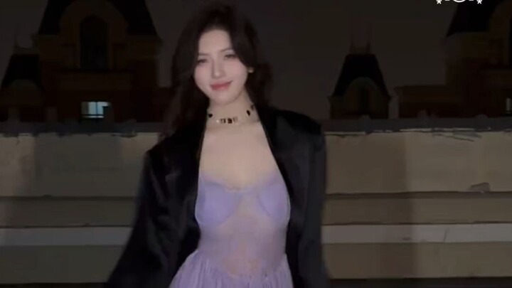 The night is so beautiful—want to go for a stroll and maybe take me home with you?