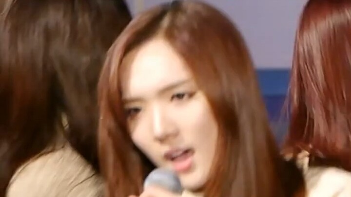 【STELLAR】- แฟนแคมที่เลือก 4k 60fps 9- 1. ควอน ยูริ (Av498222915, P1)