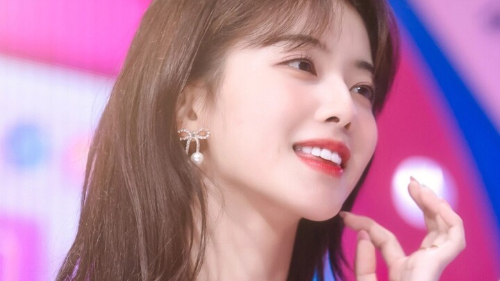 Oh my god! A South Korean natural‑beauty genius!! An actress with idol‑level looks!! I’d call her So