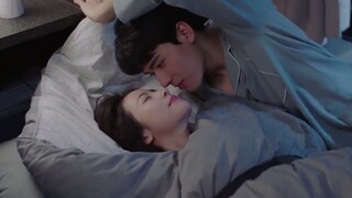 Ban ngày là một cô cừu non, ban đêm lại hóa thành sói già!