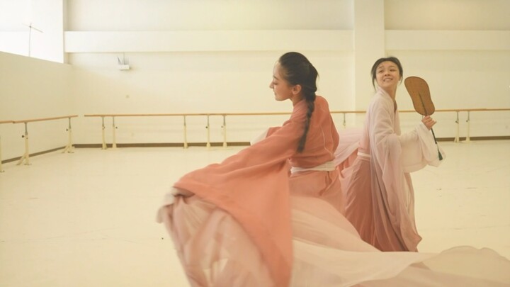 [Li Yiran - Dance] I like the cleanliness, simplicity and absence of distractions in the rehearsal r