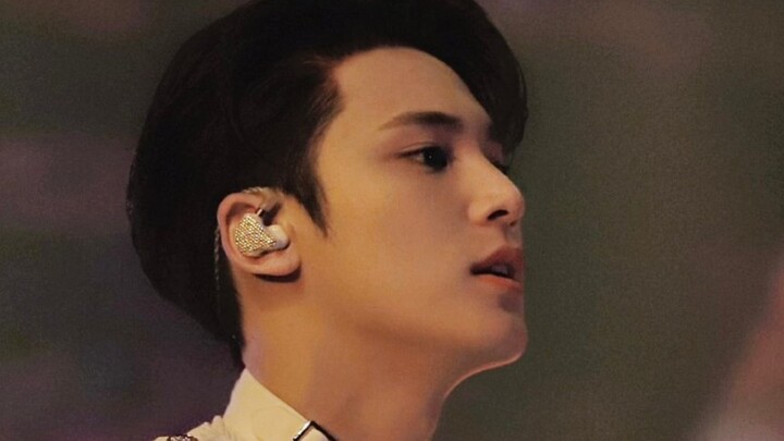 【คิมมินกยู】คาร่า: หลงเสน่ห์เสียงเบสของน้องกุย     วูจี: อานีอา แต่มินกยูเป็นเสียงสูงนะ!