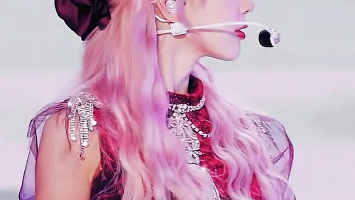 The No.1 spot collectively "stolen" by Koreans... How can this NOT be considered a "beautiful, stron