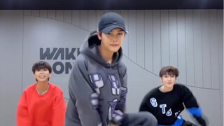 【คิมกยูบิน】ฉันจะพาชาเลนจ์หนุ่มวัยรุ่นนี้ไปจนถึงหลุมศพเลย