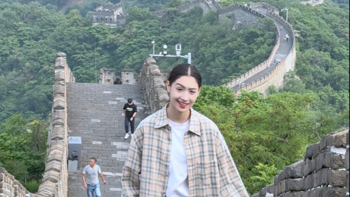 Today, Balangzai came to the Great Wall~