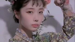 【ano】رقصة معكوسة لأغنية Wink «الأسماك الاستوائية الوحيدة»، أتقنت الجوهر تماماً