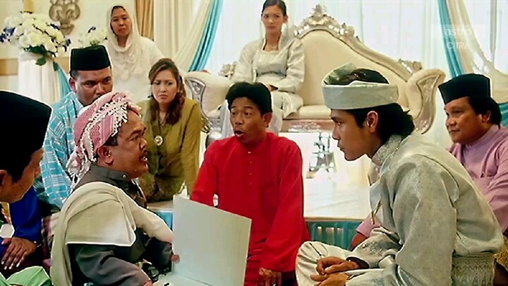 Filem Melayu , 2004 ( Gila - Gila Pengantin Remaja ) 720P. ®