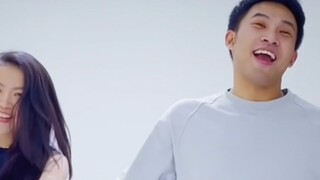 "Come on" Teddy's Chinese version of the hit song Zumba. This choreography is so visually interestin