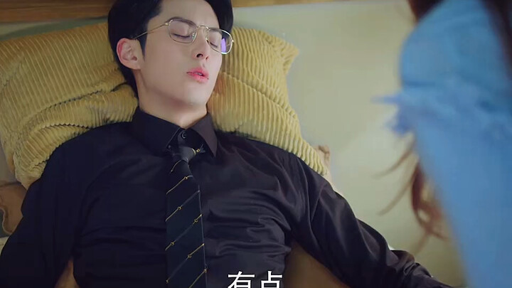 This boss getting drunk and calling Shu Yi “baby” is so drama-filled and addictive!
