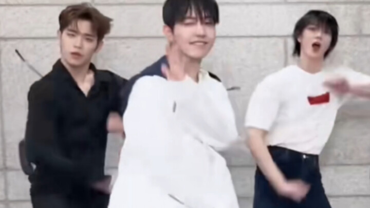 【明宰铉】【In Bloom】 和zb1的'In Bloom'challenge！元气满满做得好！