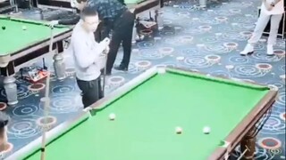 เจ้านาย: 2,000 หยวนสำหรับกล้องวงจรปิด