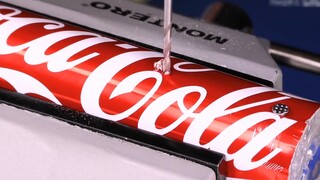 Tôi đã làm một chiếc xe bắn súng thần công mini từ lon Coke tái chế!