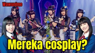 Apakah mereka Cosplay atau tidak?