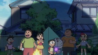 Doraemon: Nobita sells the night to help his friends camp at night, which becomes a beautiful memory