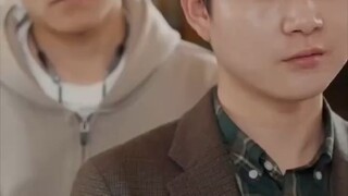 เธอปิดบังตัวตนสืบคดีแต่ต้องแต่งงานกับ หมอสุดหล่อ บอกว่าแค่เล่นละคร...แต่ทำไมใจมันจริง...