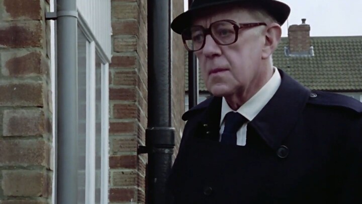 SMILEYS PEOPLE (1982) HD S1E2 - Alec Guinness, Bernard Hepton, Eileen Atkins, Anthony Bate