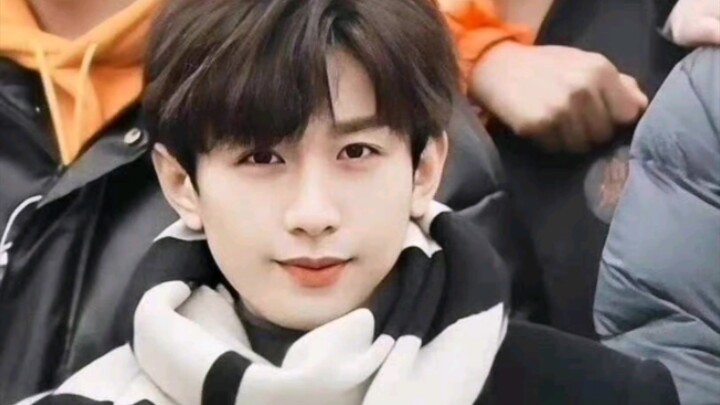 โจวอี้อัน หรือ ฟู่หยุนเซิน? คุณเลือกใคร?