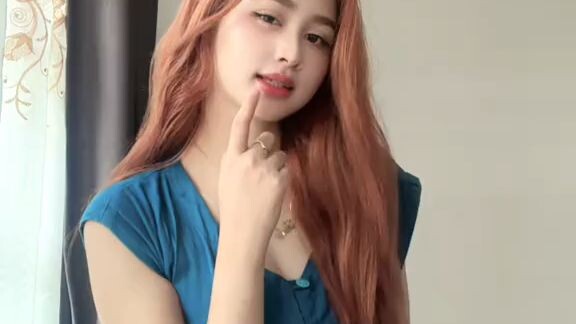 cantik bikin kamu tegang