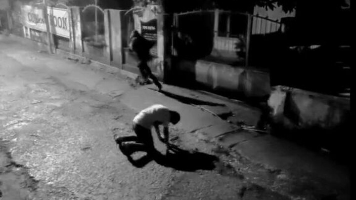 Jir bisa lentur gitu