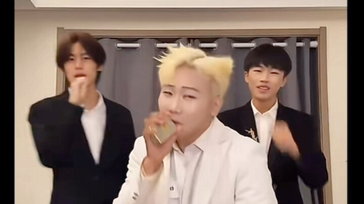 المسؤول المتميز لم يوافق على الحظر إلا بعد أن استمع لصوت ثور من وانغ بيان لمدة دقيقة واحدة.